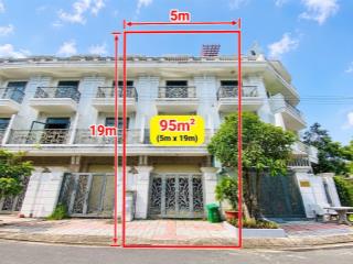 5,5 tỷ  bán căn nhà phố 1 trệt 3 lầu đường f2 kdc bửu long 3  p. trấn biên