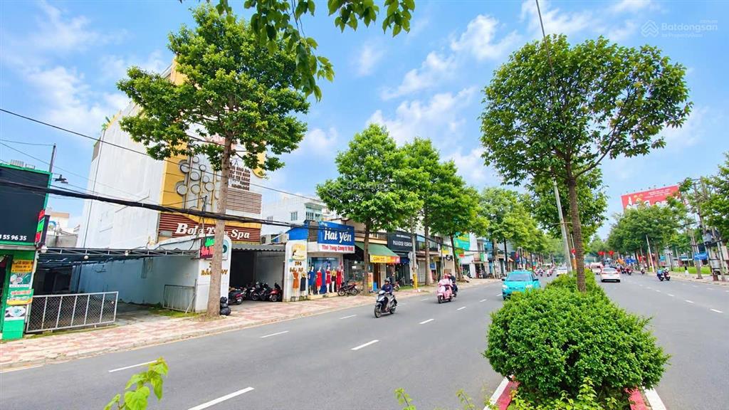 13,9 tỷ  bán lô đất 6m mặt tiền nguyễn ái quốc đối diện công viên b5 dương tử giang  p. tân phong