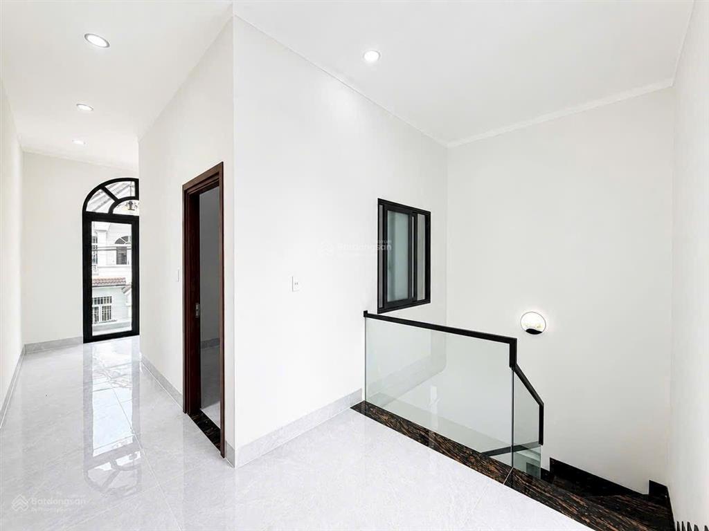 4,75 tỷ  bán nhà phố thiết kế hiện đại 1 trệt 2 lầu góc 2 mặt tiền ngay chợ phú thọ  trảng dài