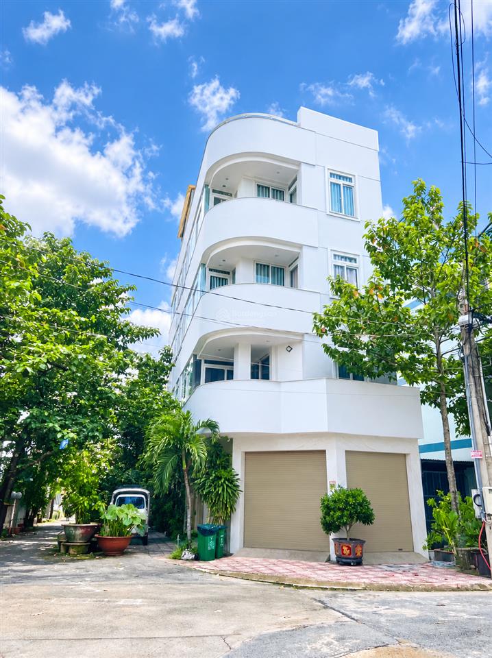 12,5 tỷ  bán căn góc 2 mặt tiền 1 trệt 4 lầu khu dân cư phúc hiếu  p. hiệp hòa