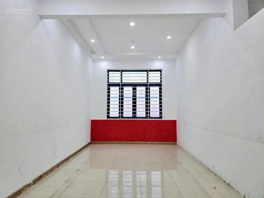 35 tỷ  bán tòa nhà 6 tầng mặt tiền đường trương định  p. tam hiệp  có thang máy