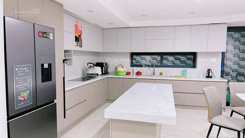 4,8 tỷ  bán căn nhà phố 1 trệt 1 lầu gần ngay đh lạc hồng  p. bửu long