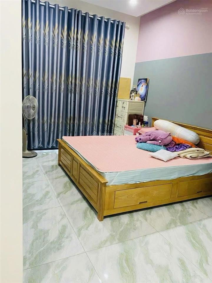 4,8 tỷ  bán căn nhà phố 1 trệt 1 lầu gần ngay đh lạc hồng  p. bửu long