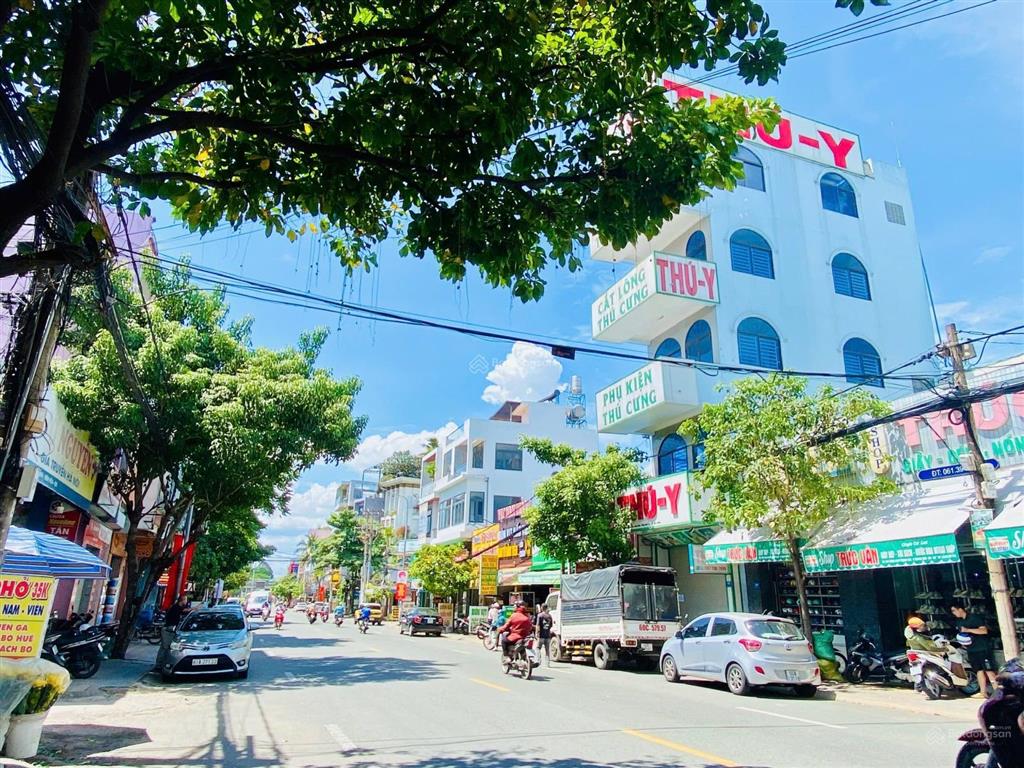 79tr/m2  bán 822m2 đất mặt tiền đường cách mạng tháng 8  p. trấn biên