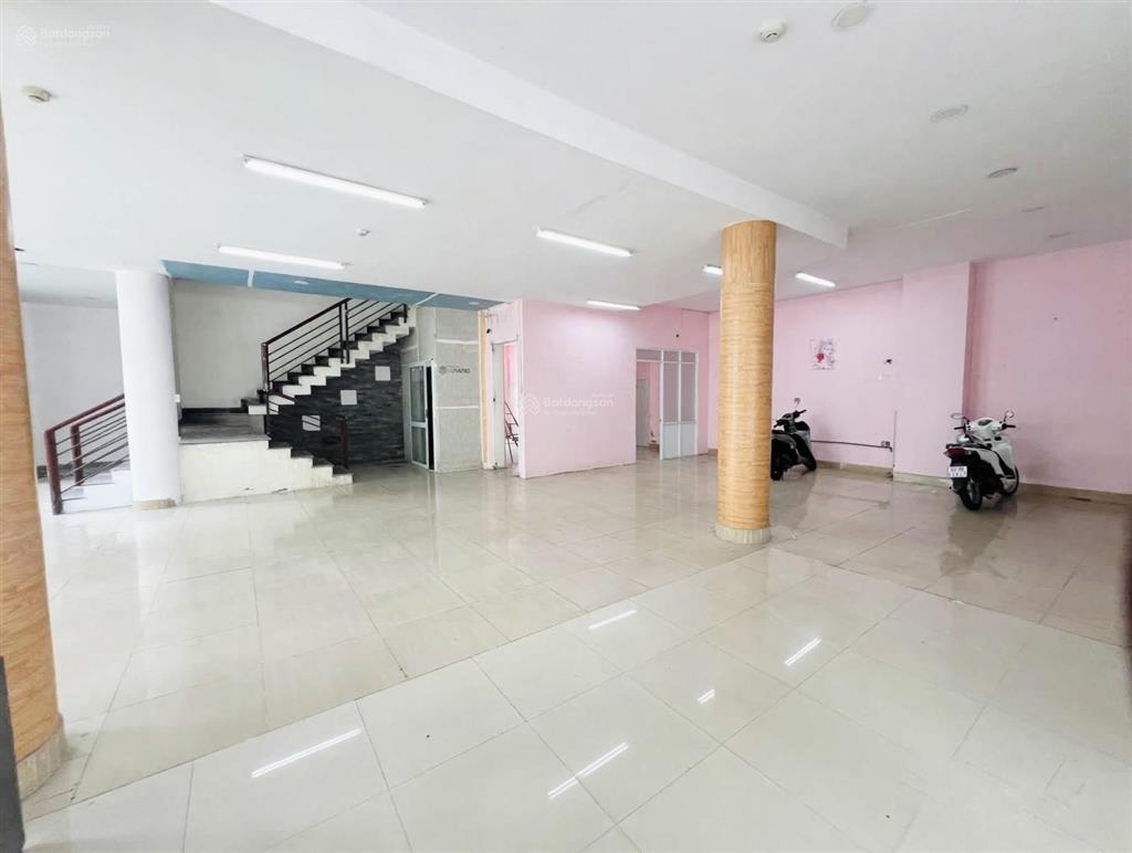 45 triệu/tháng  nhà 1 trệt 1 lầu ngang 15m đường nguyễn ái quốc  500m2 sàn  gần chung cư a6a7