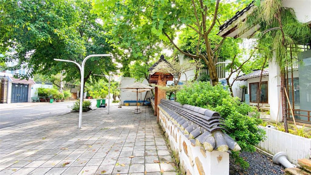 Sang nhượng nhà hàng sân vườn 450m2 trung tâm khu d2d võ thị sáu  p. thống nhất