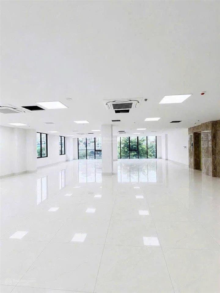 80 tỷ  tòa nhà diện tích lớn mặt tiền trục chính trung tâm biên hòa