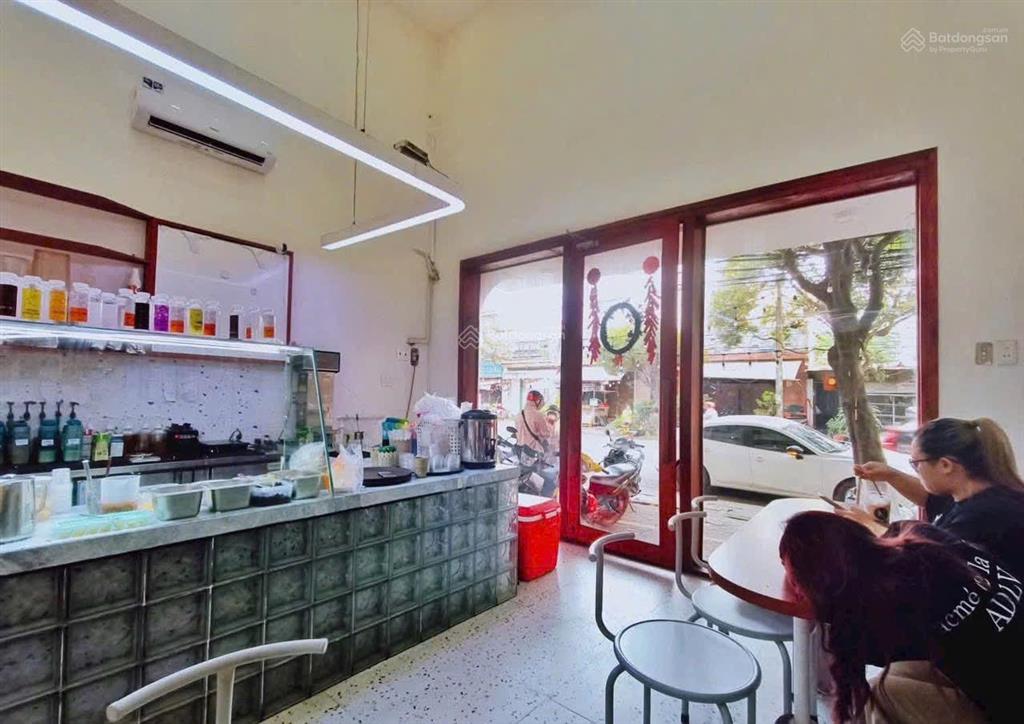 11 tỷ  bán nhà 5m mặt tiền phan trung  gần chung cư bcons central park  p. tam hiệp