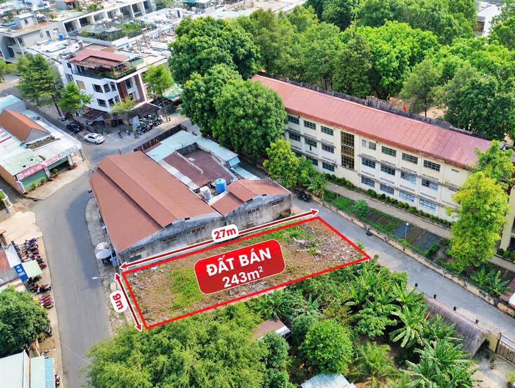 8 tỷ  bán lô biệt thự 243m2 đất 2 mặt tiền đường nguyễn bảo đức  p. tam hiệp