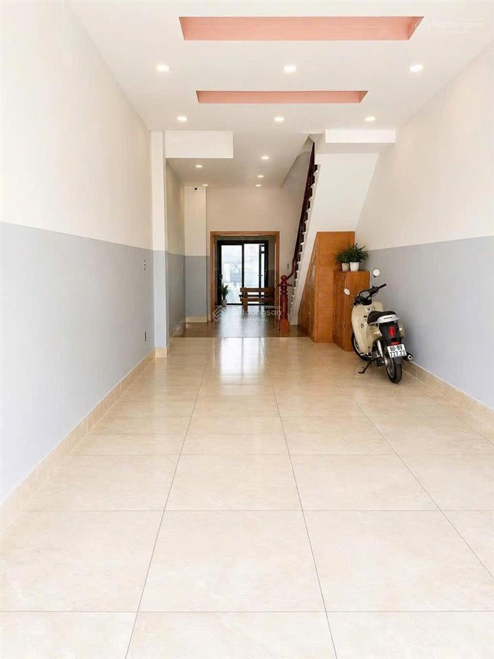 8,5 tỷ  bán căn phố 1 trệt 3 lầu đường n1 khu d2d võ thị sáu  p. thống nhất  gần bệnh viện ito
