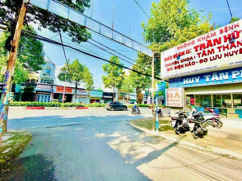 4,6 tỷ  bán căn nhà 1t1l ngay sát bệnh viện tw2  cách đường nguyễn ái quốc 50m  p. tân phong