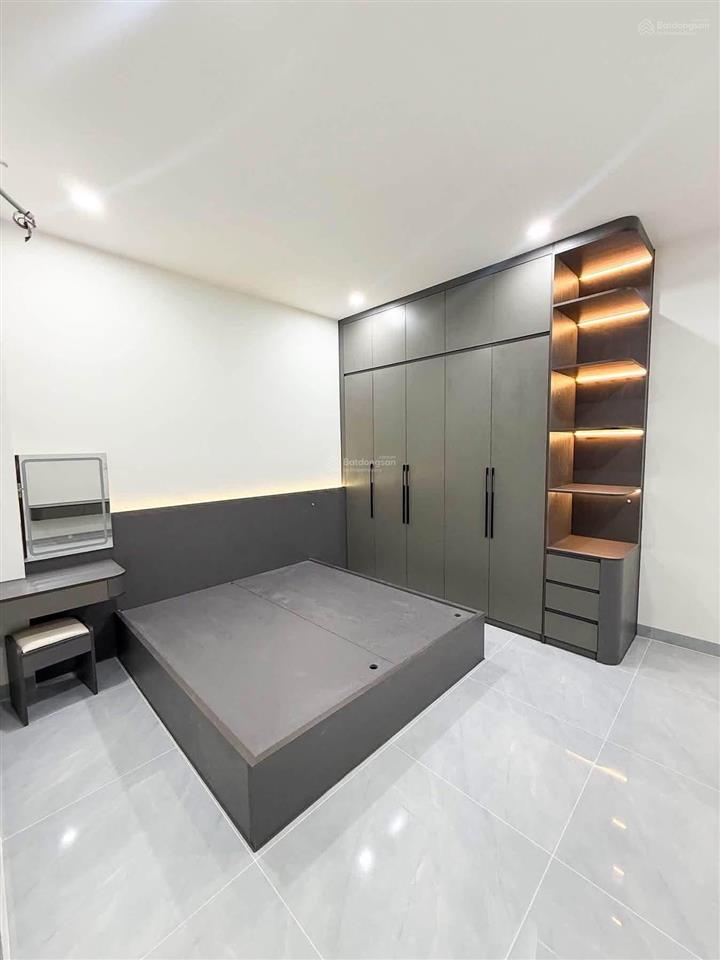 4,6 tỷ  bán căn nhà phố 1 trệt 2 lầu ngay đường nguyễn tri phương  gần chợ đồn  p. bửu hòa