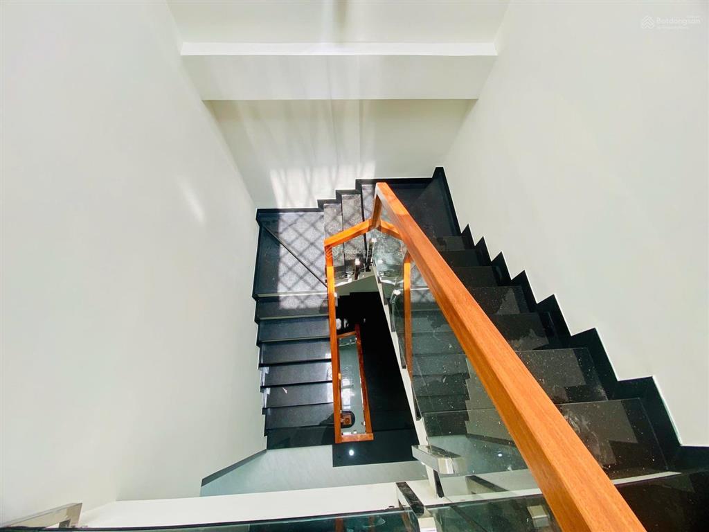 5,8 tỷ  bán căn nhà phố hiện đại 1 trệt 2 lầu đường n17 kdc bửu long  p. trấn biên