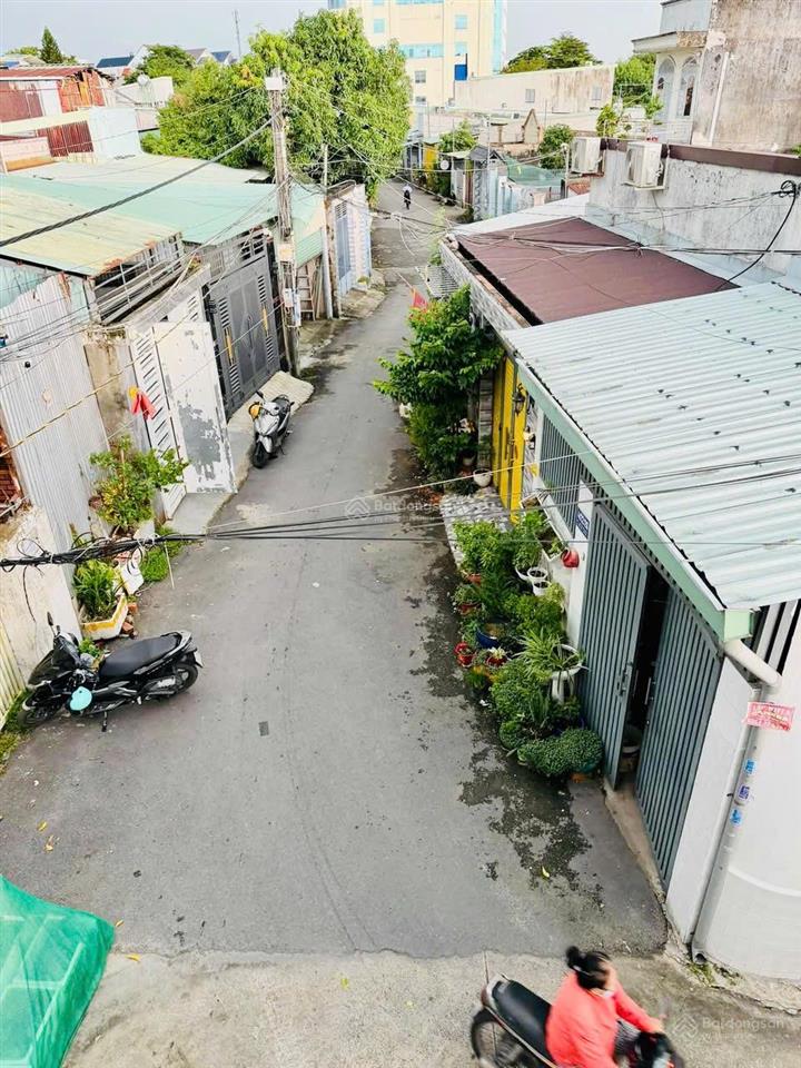 2,85 tỷ  bán nhà 1 trệt 1 lầu gần chung cư a6  a7 p. quang vinh