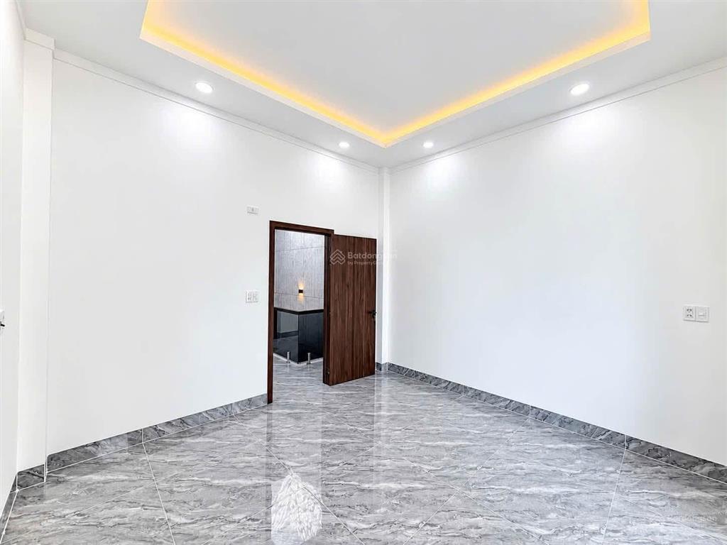 2,79 tỷ  bán nhà đẹp 1 trệt 1 lầu  khu phố 3 gần hành chính công trảng dài sổ riêng  thổ cư