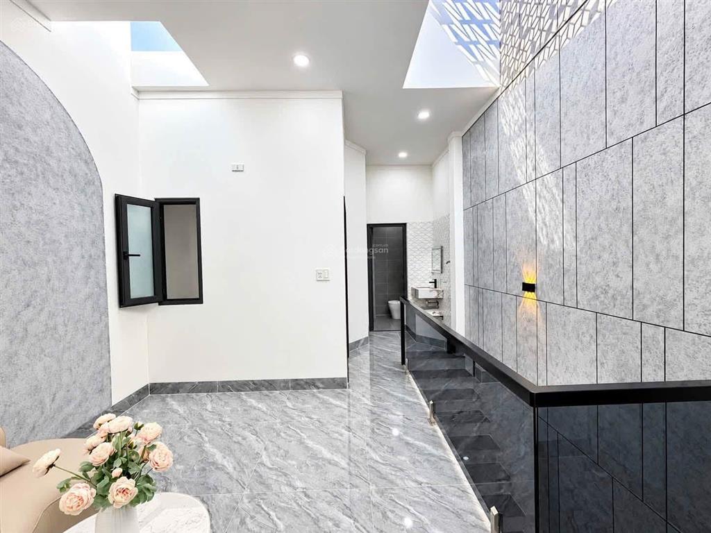 2,79 tỷ  bán nhà đẹp 1 trệt 1 lầu  khu phố 3 gần hành chính công trảng dài sổ riêng  thổ cư