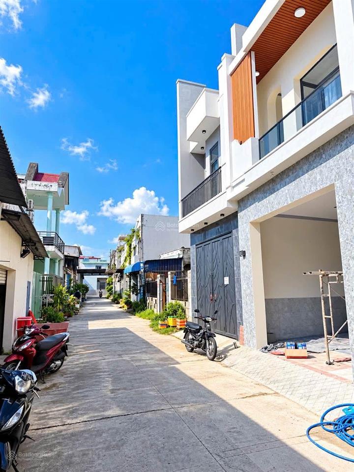 2,79 tỷ  bán nhà đẹp 1 trệt 1 lầu  khu phố 3 gần hành chính công trảng dài sổ riêng  thổ cư