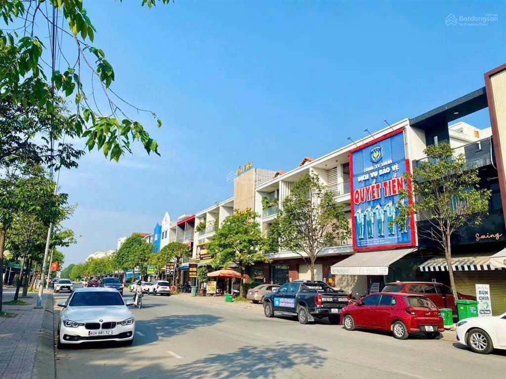 Cho thuê nhà đẹp 1 trệt 2 lầu đường n1 khu d2d võ thị sáu  p. thống nhất