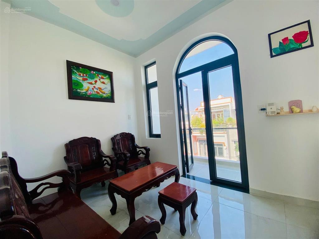 Cho thuê căn nhà phố 1t2l kdc quang vinh  p. trấn biên full nội thất giá thuê 13tr/tháng