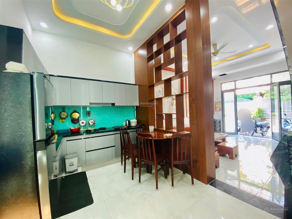 Cho thuê căn nhà phố 1t2l kdc quang vinh  p. trấn biên full nội thất giá thuê 13tr/tháng