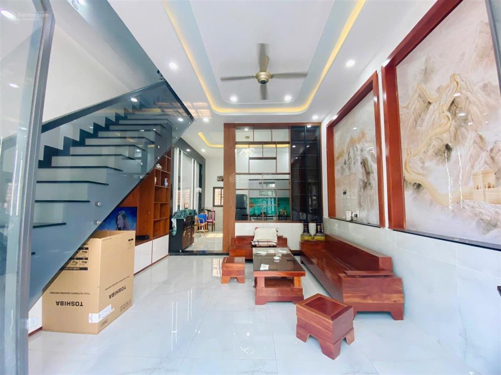 Cho thuê căn nhà phố 1t2l kdc quang vinh  p. trấn biên full nội thất giá thuê 13tr/tháng