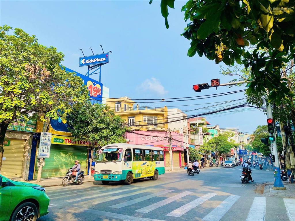 Cho thuê mặt bằng 5,5 mét đường cách mạng tháng 8 gần chợ biên hòa  p. trấn biên