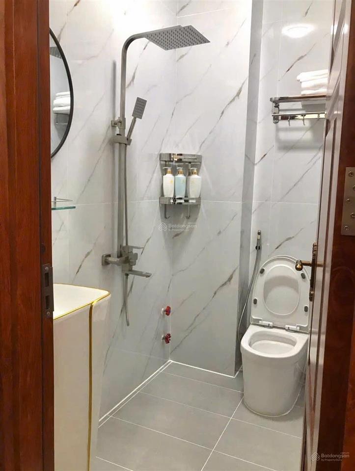 12 tỷ  bán khách sạn 4 tầng cực đẹp mặt tiền nguyễn thị tồn  p. biên hòa