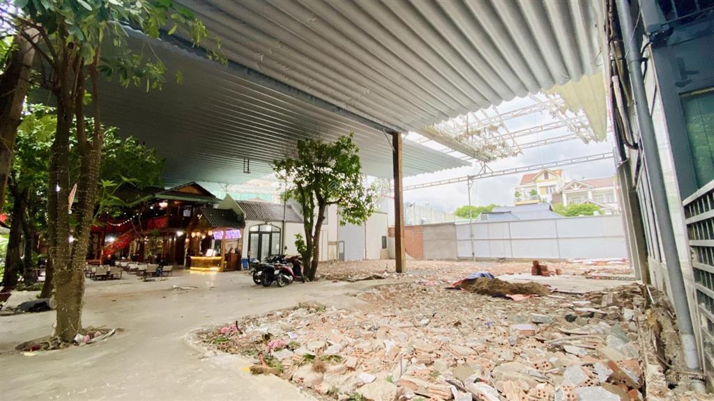 Cho thuê mặt bằng 450m2 khu d2d võ thị sáu  p. thống nhất