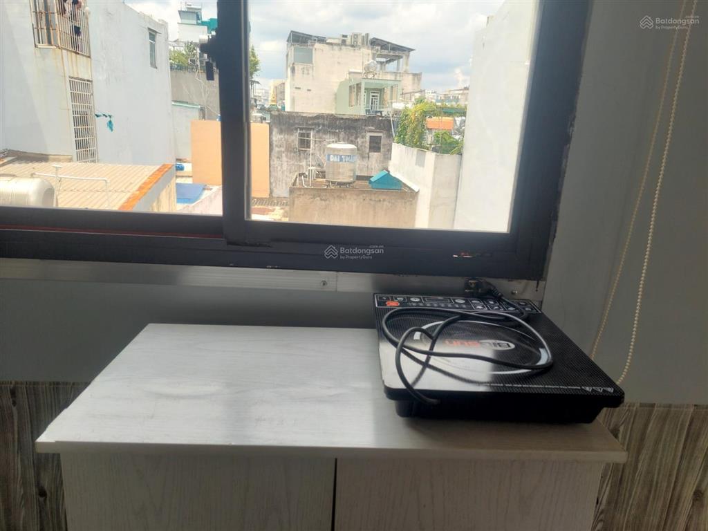 Cho thuê phòng trung tâm sg 3,5tr  siêu tiện nghi toilet riêng, máy lạnh, internet cyber
