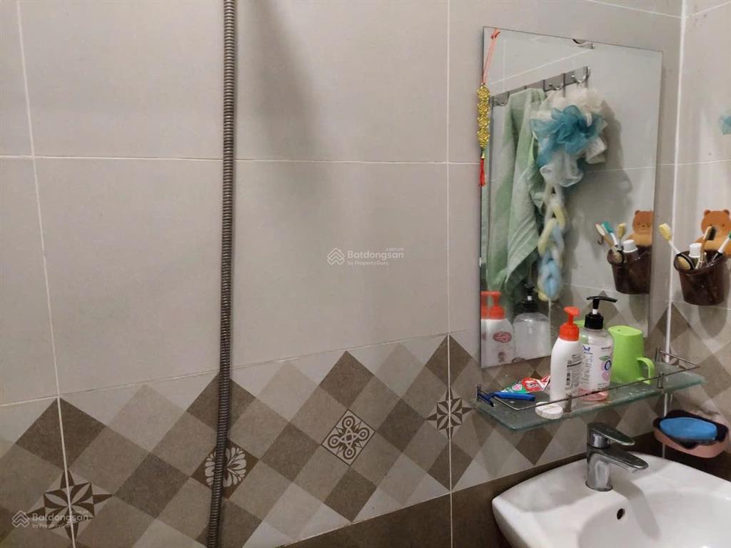 Cho thuê phòng trung tâm sg 3,5tr  siêu tiện nghi toilet riêng, máy lạnh, internet cyber