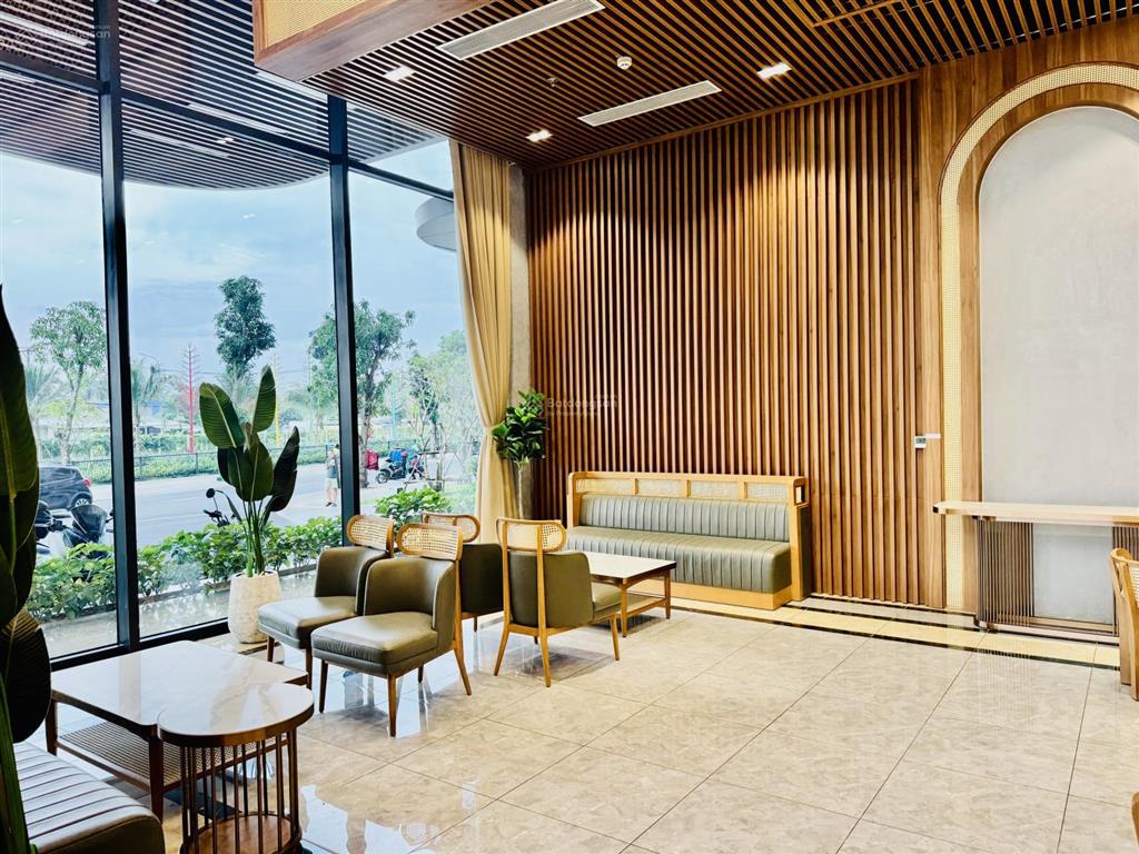 Hàng đẹp the beverly 2pn be7 trục 10, giá 4,65 tỷ gọi 0908 285 ***
