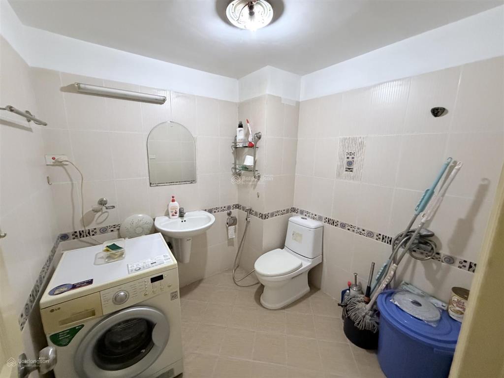 Chung cư vip, 107m2, 3 ngủ 2wc, căn góc 3 thoáng, sổ đỏ cc, nhà mới đẹp ở ngay, hàng hiếm giá tốt