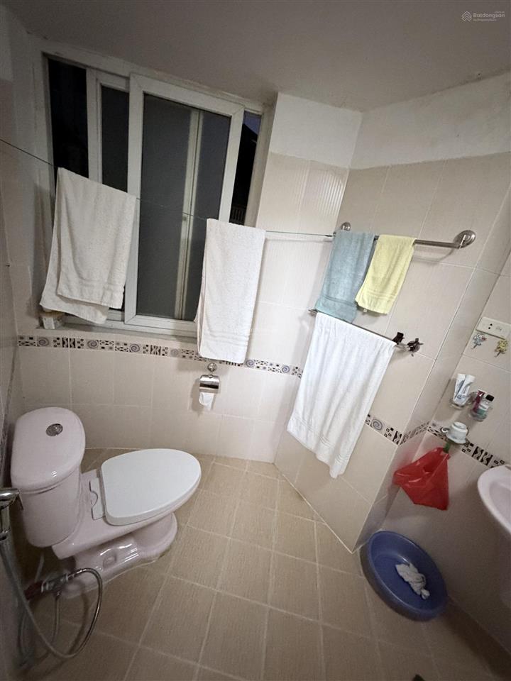 Chung cư vip, 107m2, 3 ngủ 2wc, căn góc 3 thoáng, sổ đỏ cc, nhà mới đẹp ở ngay, hàng hiếm giá tốt