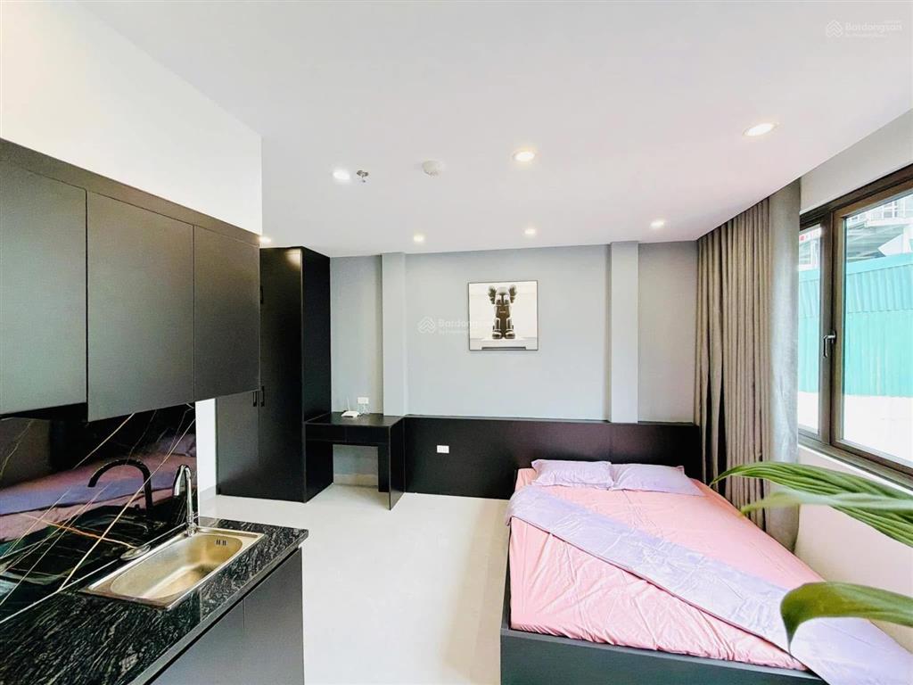 Giá rẻ đầu tư, tòa nhà vip, 65m2, 14 phòng, dòng tiền cao, nhà đẹp full nội thất, ngõ thông ô tô