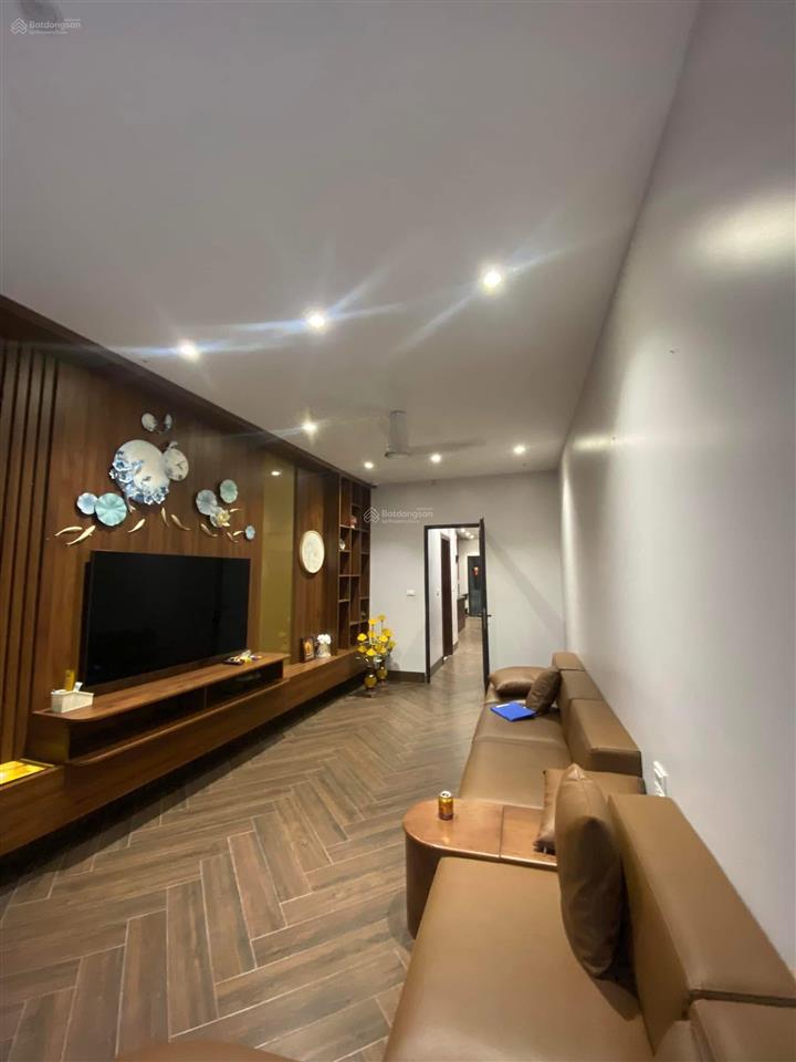 Xã đàn, 76m2, không quy hoạch, 2 mặt ngõ ba gác, sổ nở hậu vuông vắn, nhà đẹp full nội thất cao cấp