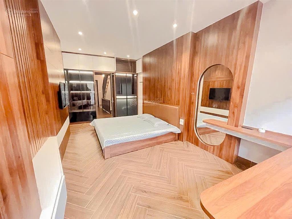 Xã đàn, 76m2, không quy hoạch, 2 mặt ngõ ba gác, sổ nở hậu vuông vắn, nhà đẹp full nội thất cao cấp