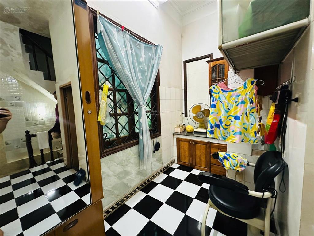 Mặt phố vip, lô góc mặt tiền khủng, vỉa hè rộng kinh doanh đỉnh, sổ vuông nở hậu, không quy hoạch