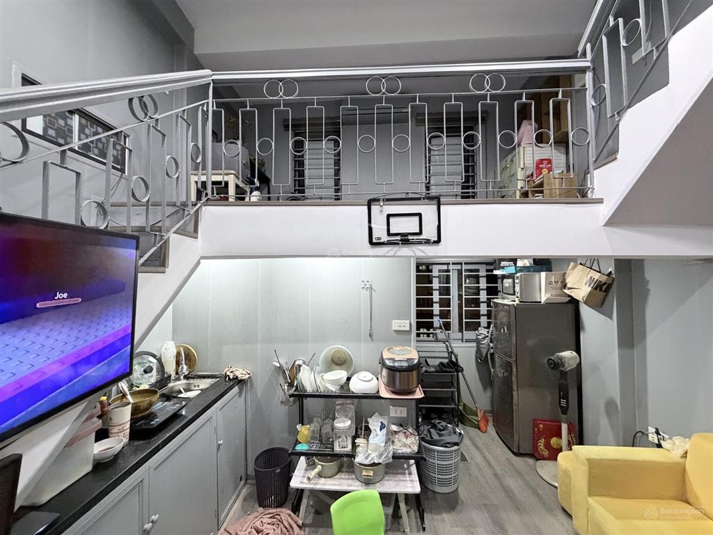 Tập thể thọ lão, 50m2, 2ngủ 2wc, căn góc thoáng, nhà đẹp ở ngay, ô tô đỗ, sân chơi rộng, hàng hiếm