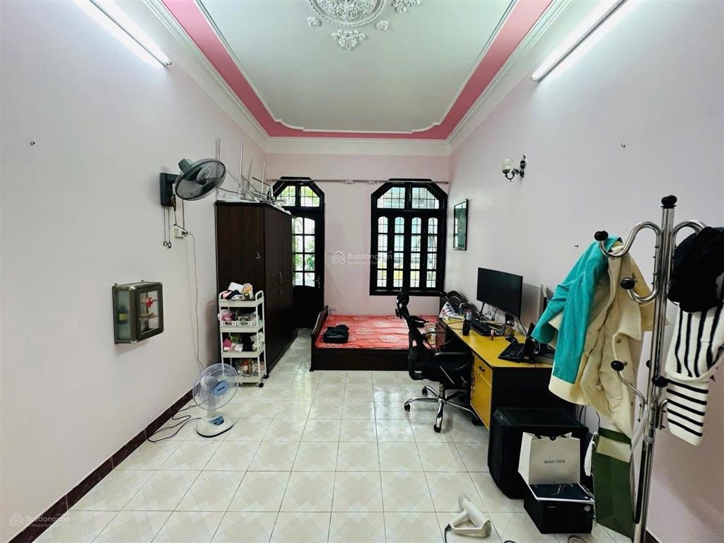 Vũ thạnh, 46m2, 5 ngủ, gara ô tô tránh, kinh doanh đỉnh, sổ vuông nở hậu, nhà dân xây chất, giá tốt