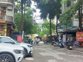 Cho thuê văn phòng duy tân  cầu giấy chính chủ dt 30m2 giá 3tr5/th