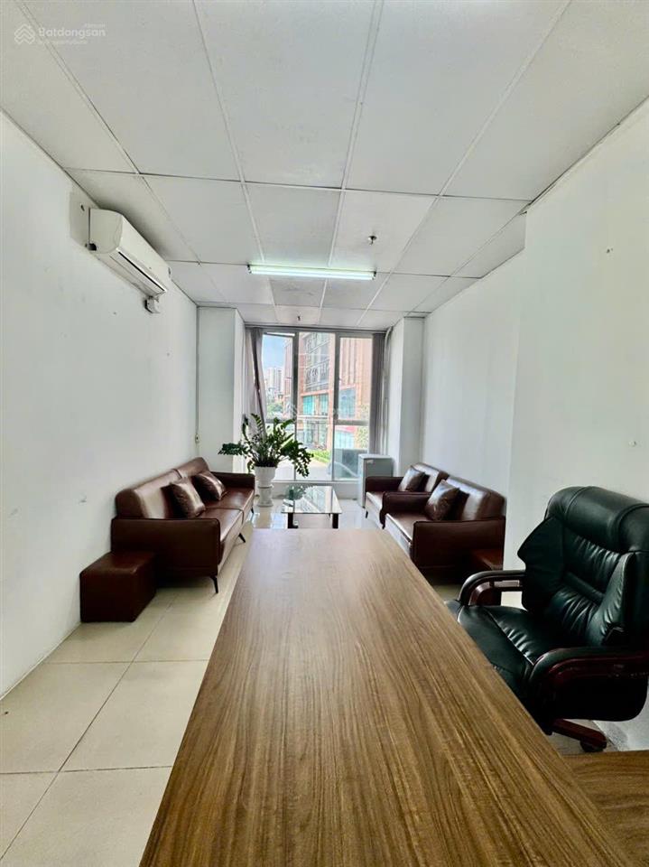 Hàng hiếm tại thành thái, dịch vọng, cầu giấy, hà nội, 5,8 triệu/tháng, 30m2