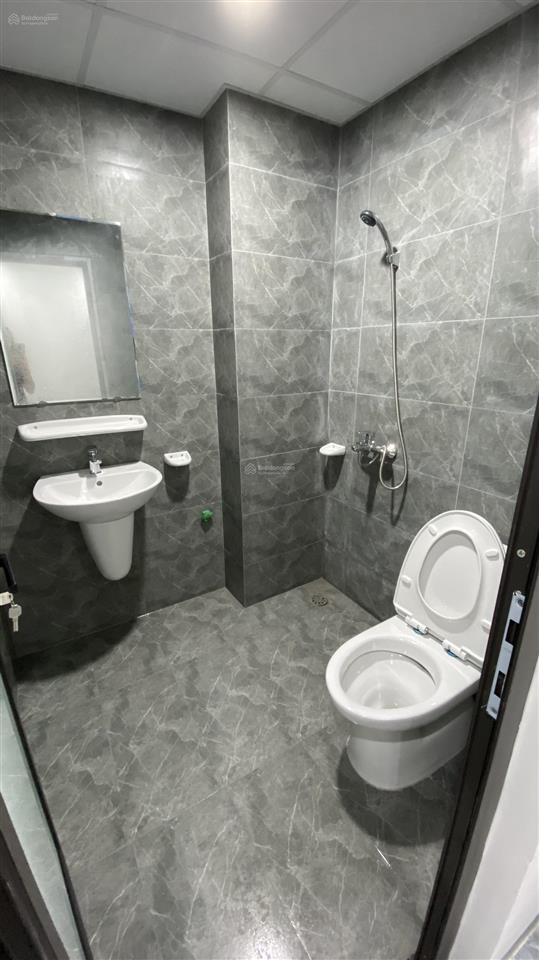 Cho thuê phòng 1 ngủ 1 khách mới xây, ngõ 230 định công thượng giá 5tr6