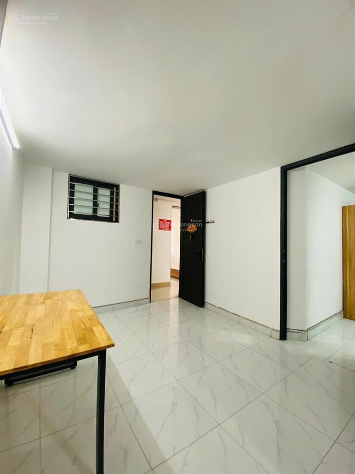 Cho thuê phòng ngõ 58 trần bình gần ngõ 75 hồ tùng mậu  (1/9 có phòng) giá 3tr8