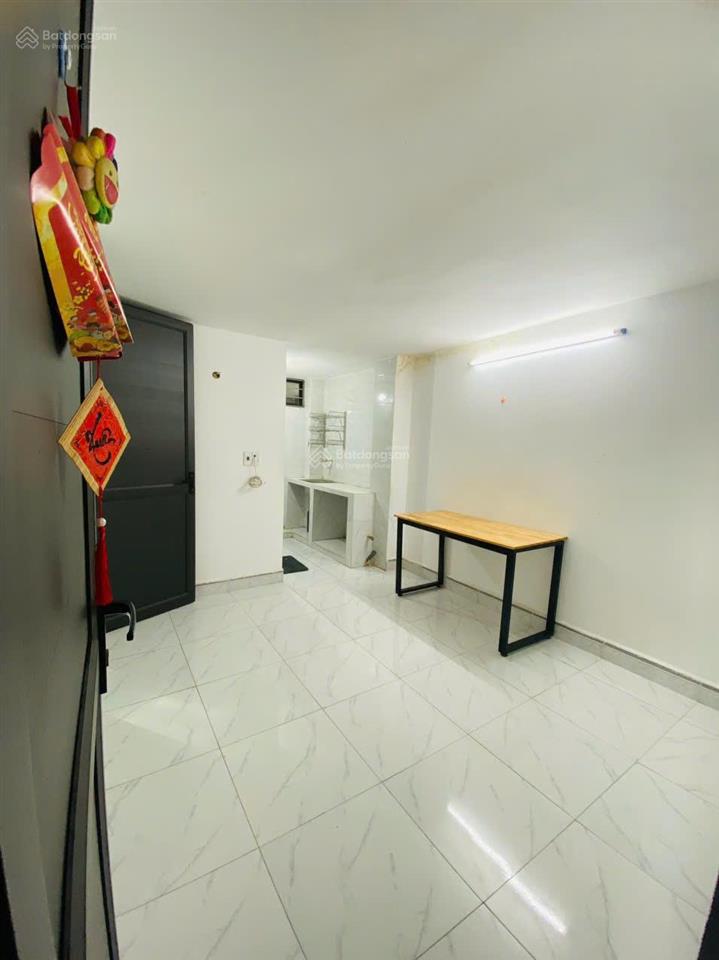 Cho thuê phòng ngõ 58 trần bình gần ngõ 75 hồ tùng mậu  (1/9 có phòng) giá 3tr8