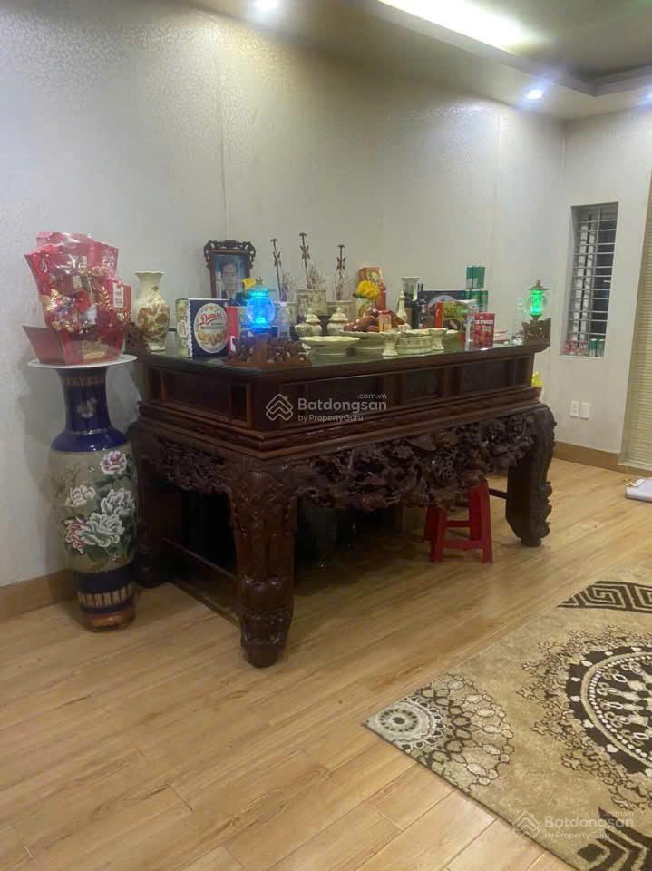 Bán nhà mặt đường đình đông. dtmb 90m2 (mặt tiền 6,3m vuông đét, lô góc)