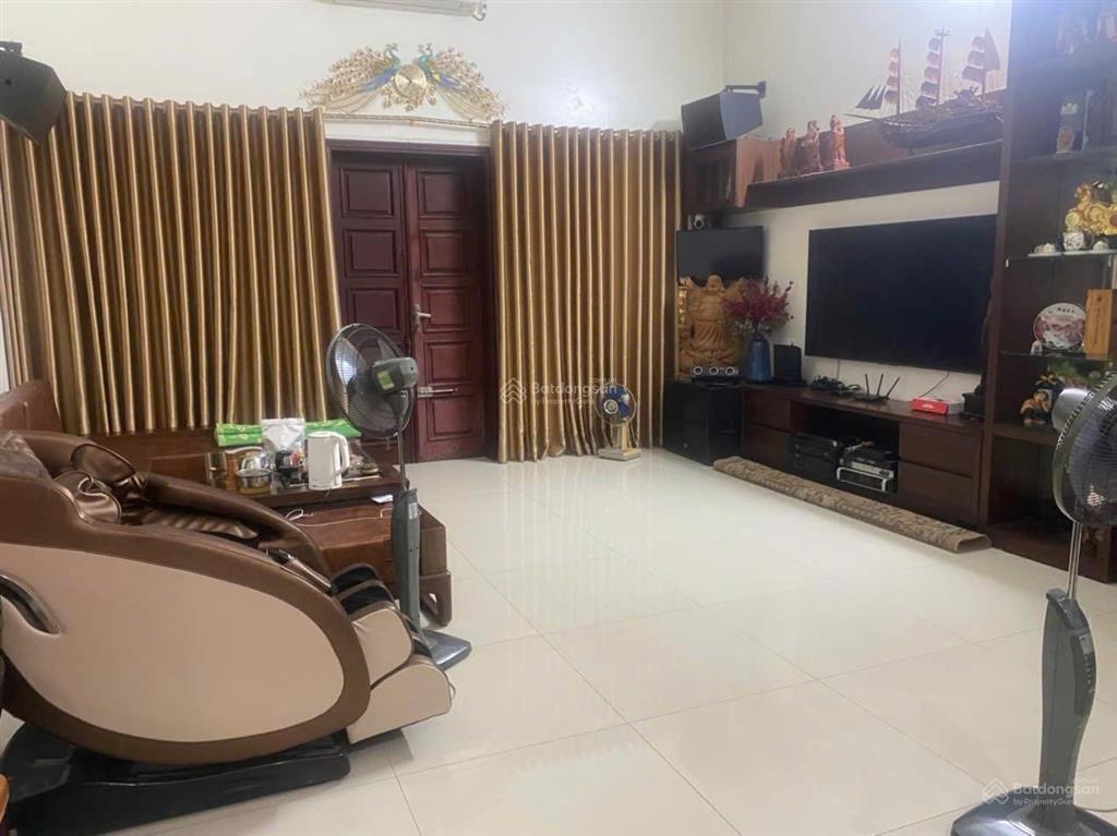 Bán nhà mặt đường đình đông. dtmb 90m2 (mặt tiền 6,3m vuông đét, lô góc)
