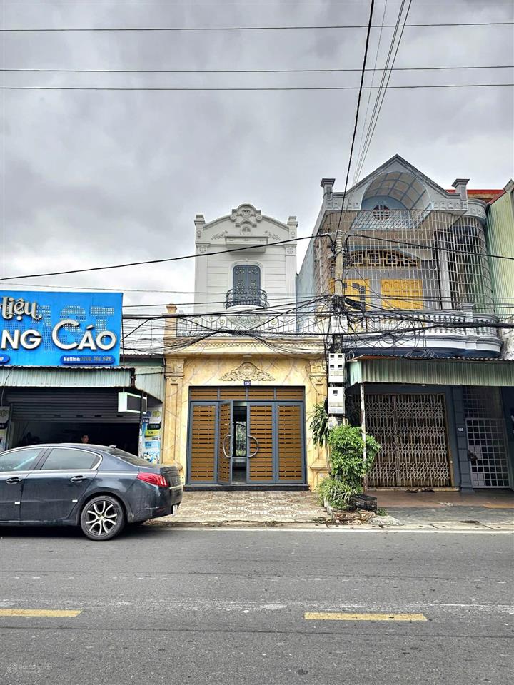 Nhà mặt đường 208 an đồng ,ngay gần ngã tư ắc quy ,vỉa hè rộng ,đăng sau view sông