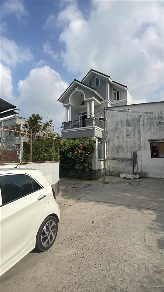 Chỉ 7tỷ  hxh hiệp phú  lê văn việt  dt 121m2 ngang 5.8m  đất có 6 p. trọ  thuê khoáng 12tr