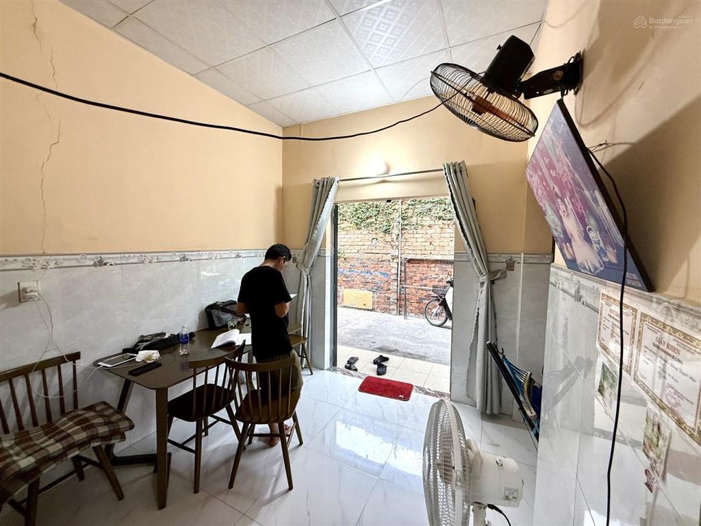 Đất rộng 68m2  đường số 2, tăng nhơn phú b  3,9 tỷ tl