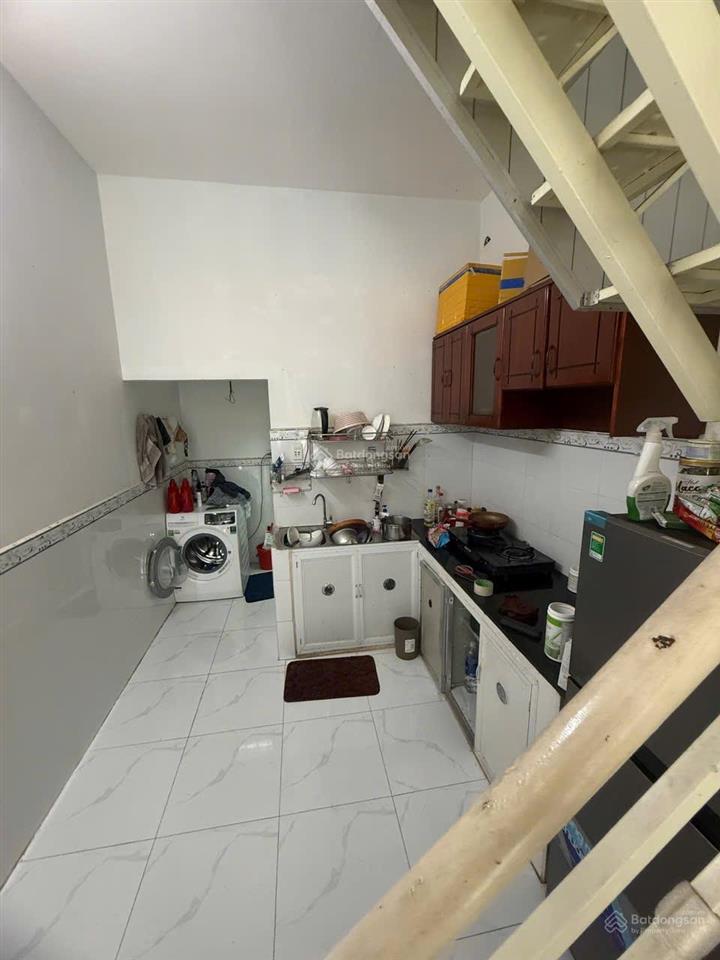 Tăng nhơn phú b  gấp! nhà 2 lầu  chỉ 3.2 tỷ.
2pn  đường trước nhà 3m